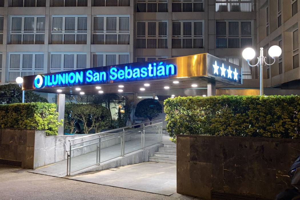 hotel ILUNION San Sebastián hotels ondarreta san sebastian