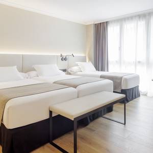 Habitación triple ( 3 adultos) Hotel ILUNION San Sebastián